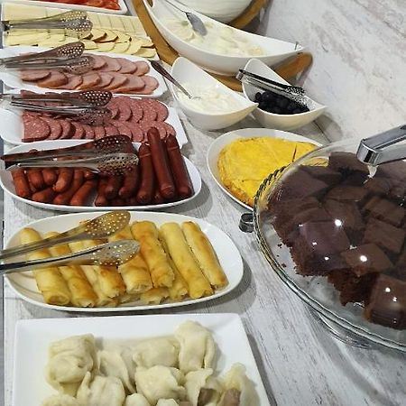 Mestia 4 Season المظهر الخارجي الصورة