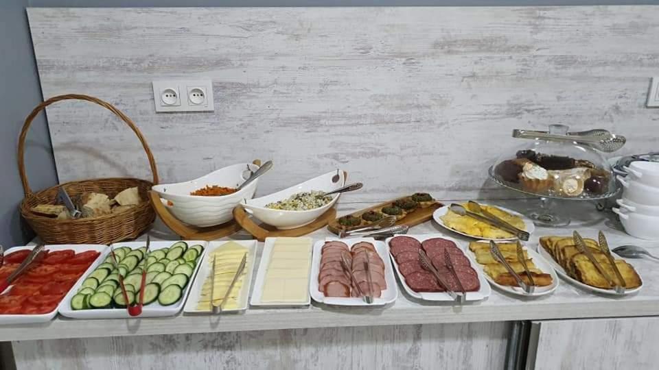 Mestia 4 Season المظهر الخارجي الصورة