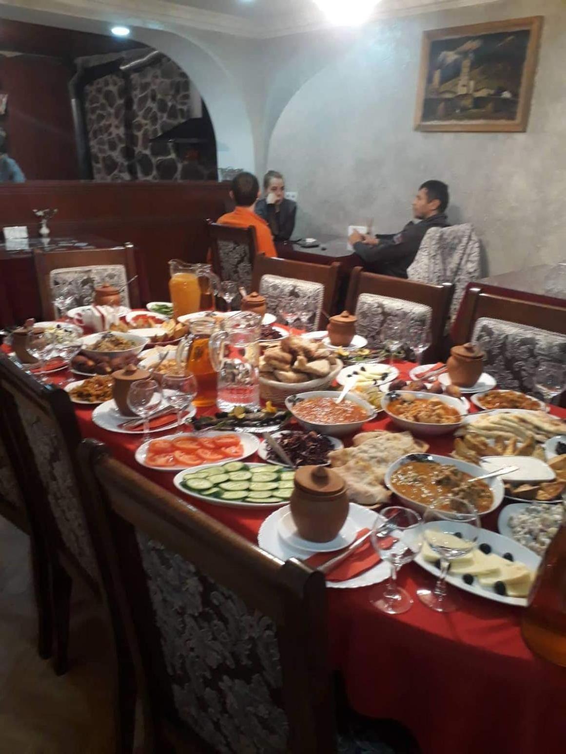 Mestia 4 Season المظهر الخارجي الصورة