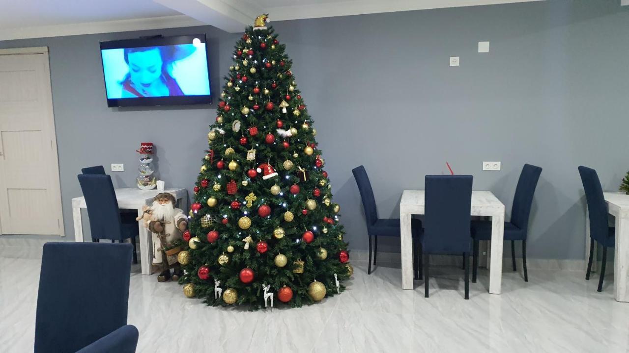 Mestia 4 Season المظهر الخارجي الصورة